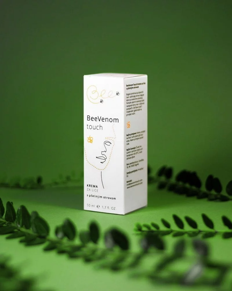 Krema za lice s pčelinjim otrovom